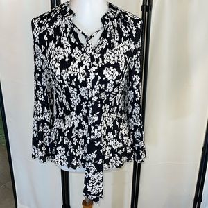 Dkny Bow Neck Tie Pleated Blouse Size Small